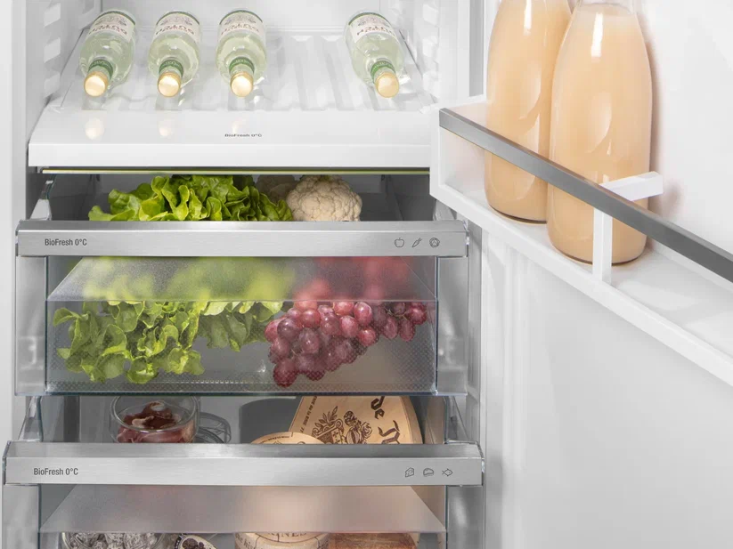Отдельностоящий комбинированный холодильник – морозильник LIEBHERR  CBNsfd 5733 Plus BioFresh NoFrost